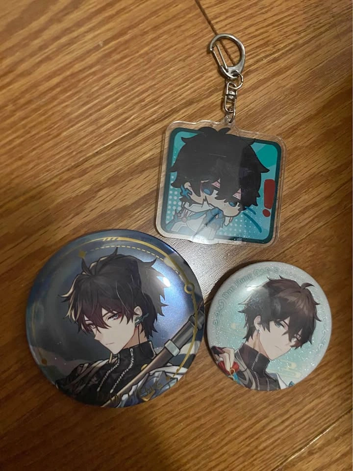 pre loved official danheng merch
