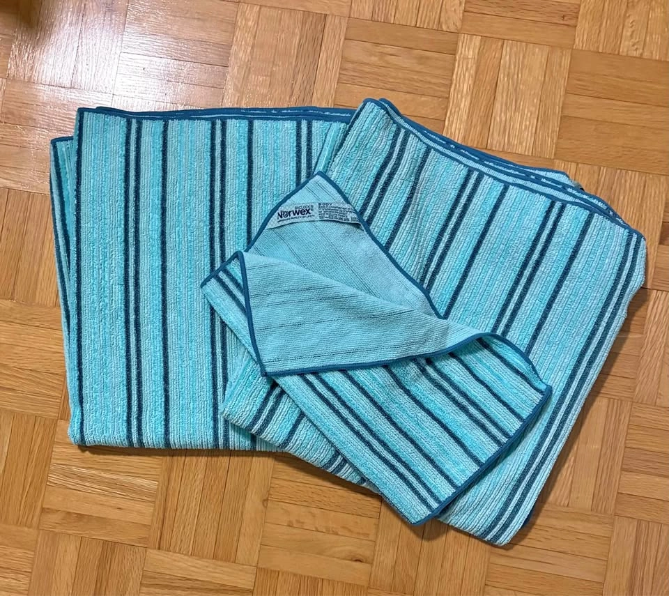 Norwex Towel Set