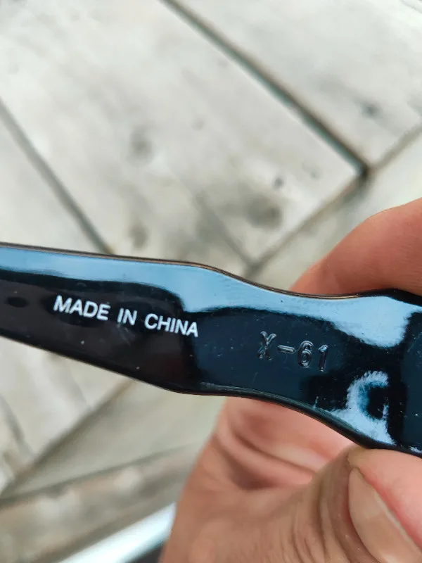 Sunglasses for sale image indicator(6)