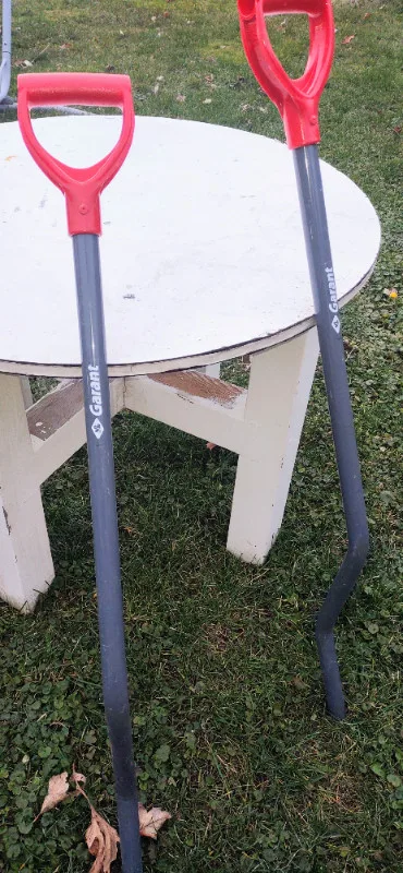 Brand New Snow shovel handles for sale thumbnail