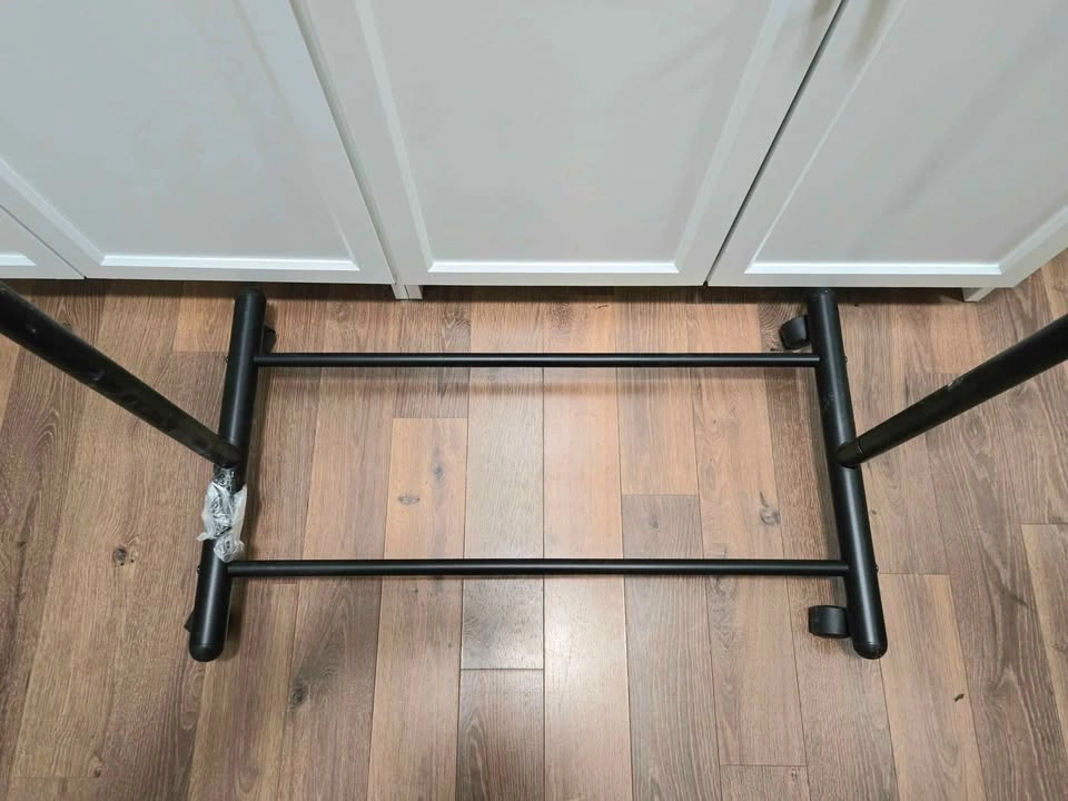 Low-height Clothes Rack - photo 3