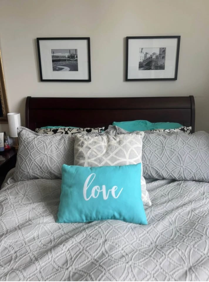 Free solid wood queen size headboard! - photo 2