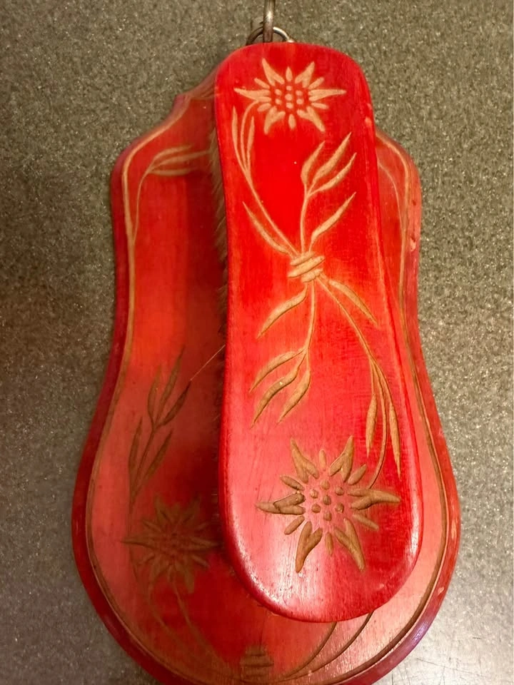 Vintage Wooden Shoe Brush With Wall Holder Norwegian Handmade - photo 5
