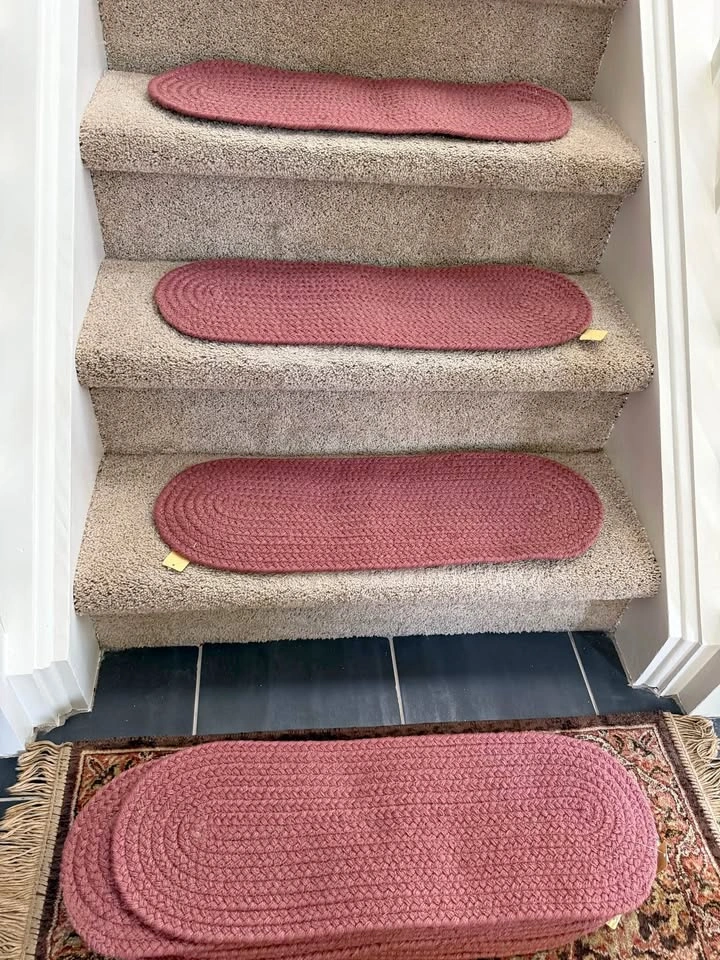 12 New Stair Treads Woven Rose Color Tags Still On