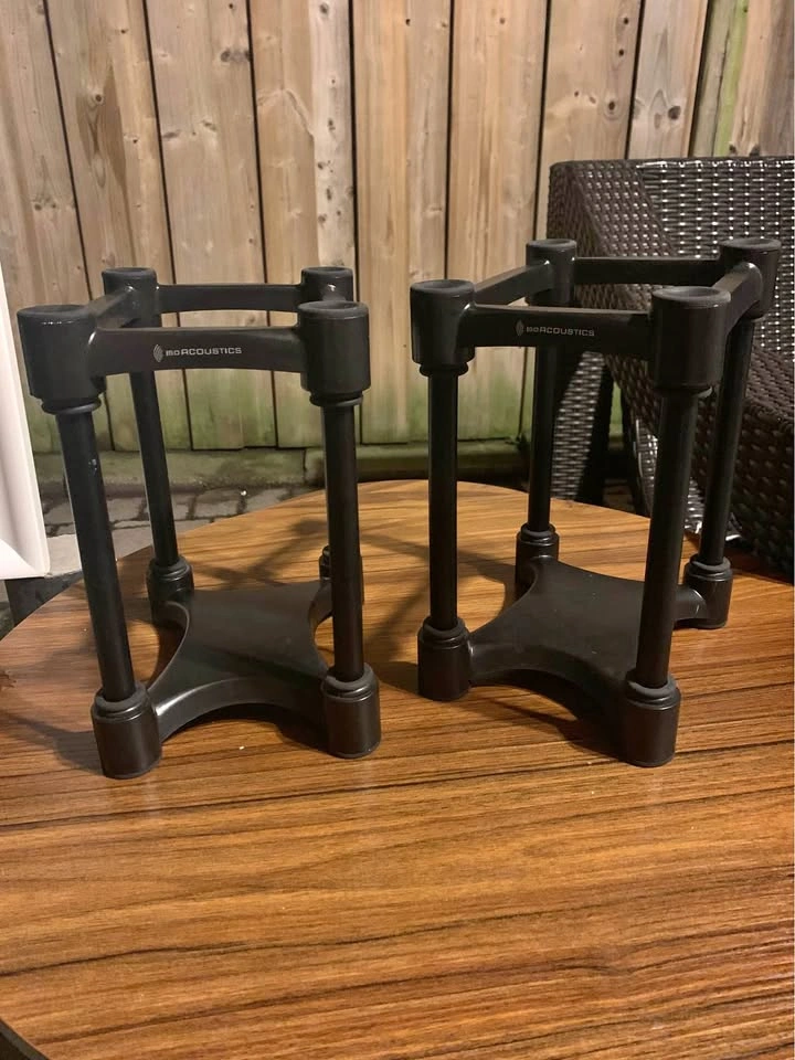 IsoAcoustics Speaker Stands - Pair