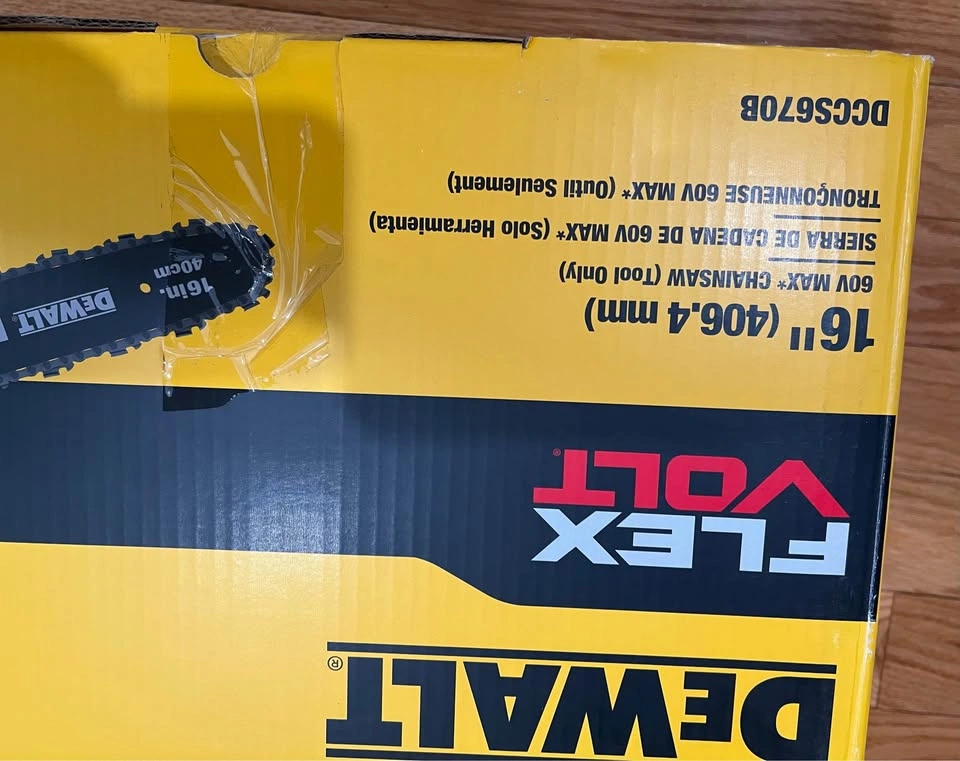 DEWALT 60V MAX FLEXVOLT Cordless Brushless 16-inch Chainsaw - photo 4