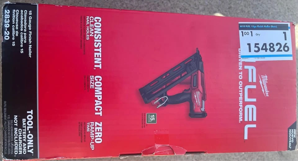 Milwaukee Tool M18 FUEL Gen II 15-Gauge Angled Finish Nailer - photo 4