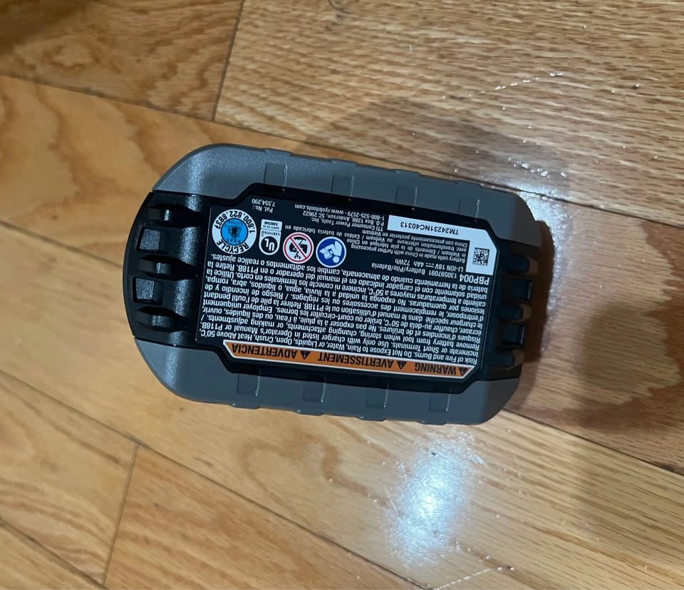 Ryobi 4Ah battery - photo 3