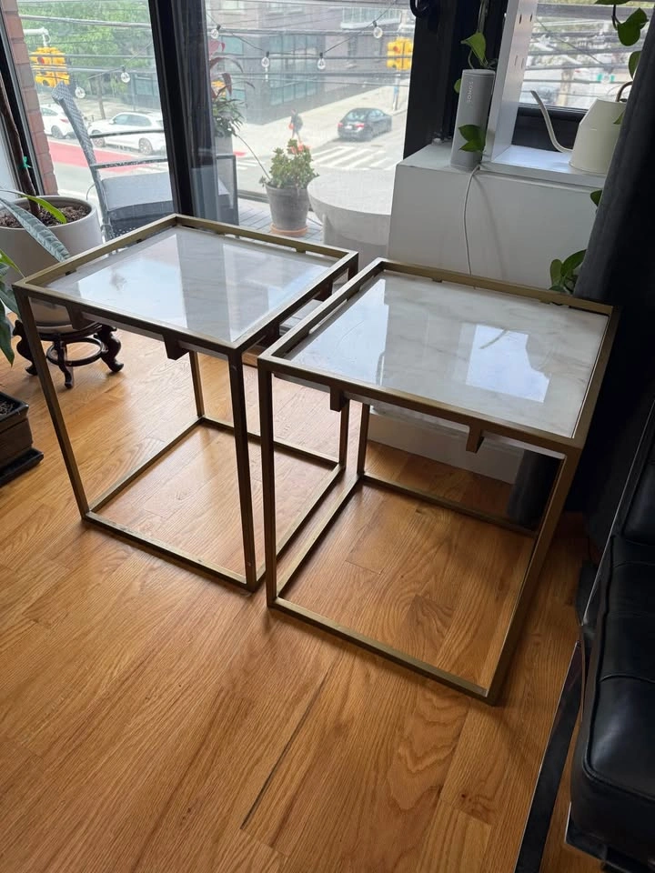 2 gold and marble end tables - photo 2