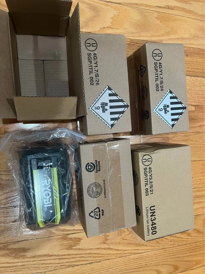 Ryobi battery 40v 4Ah - photo 2