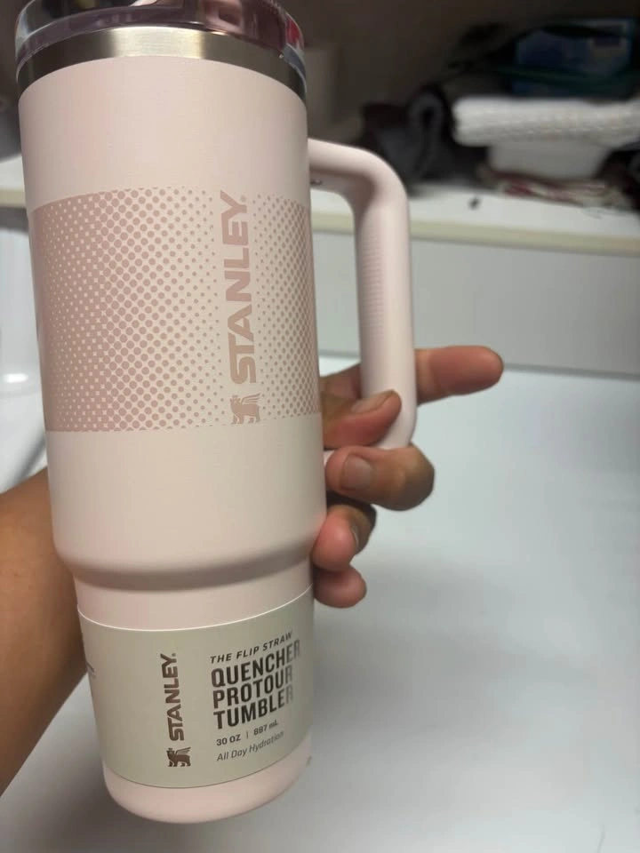 Brand New Stanley Quencher ProTour Tumbler 30 oz - Pink - photo 4