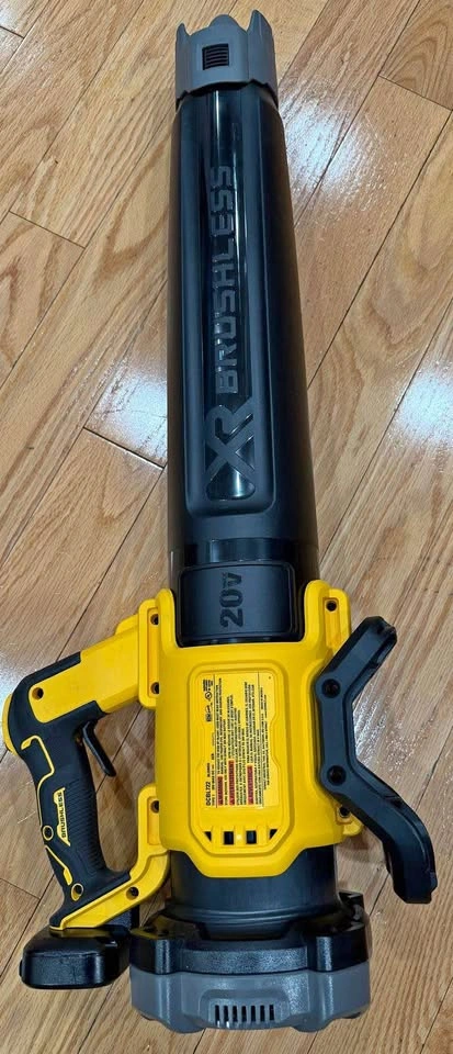 DEWALT 20V MAX XR Leaf Blower (Tool-Only) Model # DCBL722B