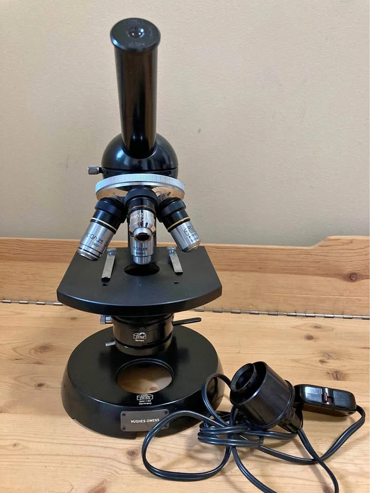 Vintage Carl Zeiss Hughes-Owens Monocular Microscope
