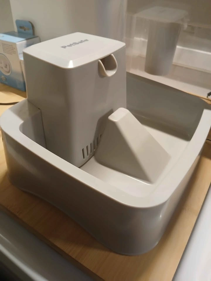 Pet Water Fountain - photo 2