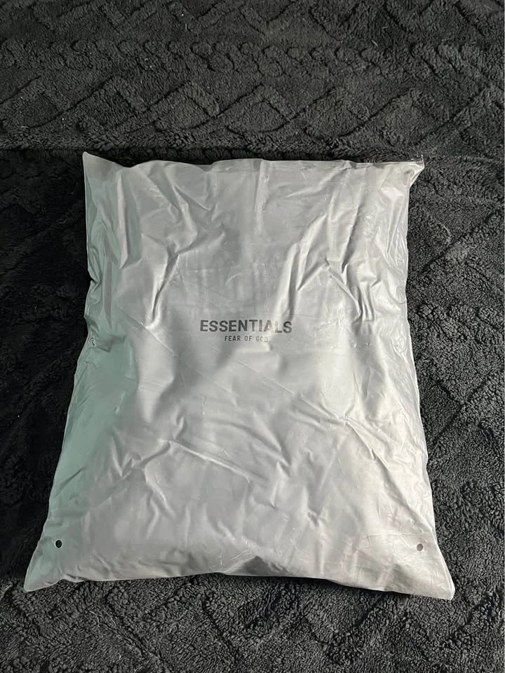 Essentials S22 Hoodies - photo 4