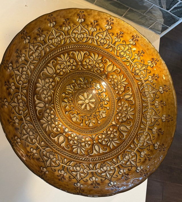 Elegant Amber Gold Embossed Glass Centrepiece Bowl - photo 5
