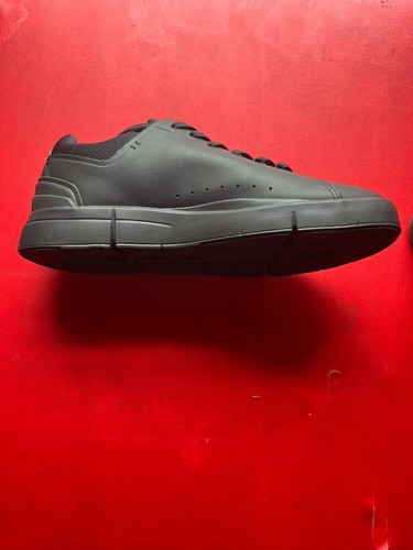 On The Roger Advantage Women's Size 10 Black Sneakers - photo 3