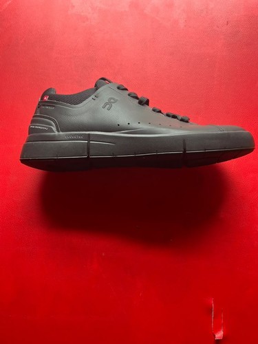 On The Roger Advantage Women's Size 10 Black Sneakers - photo 4