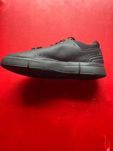 On The Roger Advantage Women's Size 10 Black Sneakers - photo 5