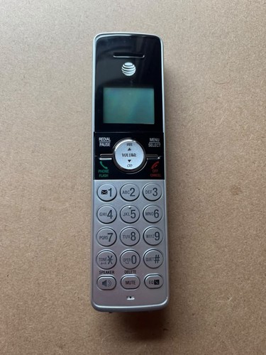 AT&T CL80103 Cordless Phone Expansion Handset - photo 4