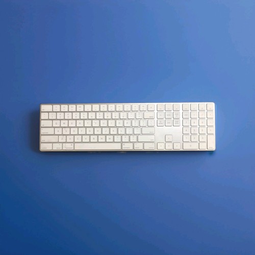 Apple Magic Keyboard A1843 Wireless Bluetooth With Numeric Keypa