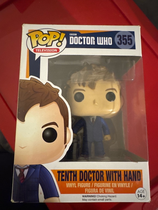 Doctor Who Funko Pop and 12 Doctors Book Set - photo 5
