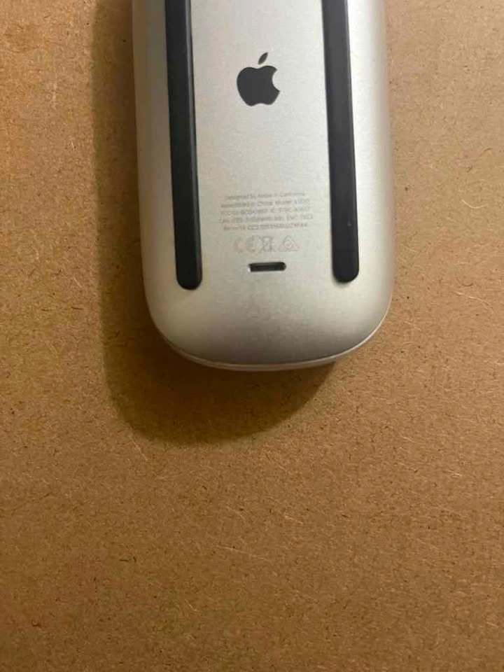 Apple Magic Mouse 2 A1657 Wireless Bluetooth Rechargeable Mouse - photo 3