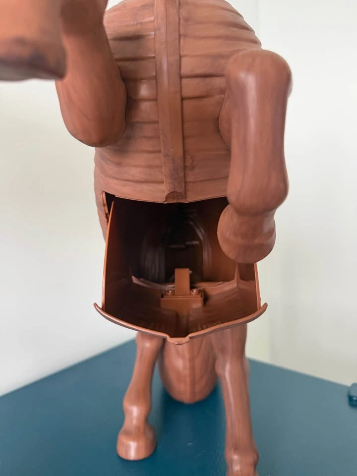 The Odyssey Trojan horse popcorn bucket - photo 4