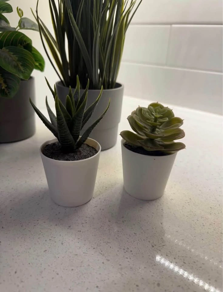 Set of 4 Artificial Potted Plants - photo 2
