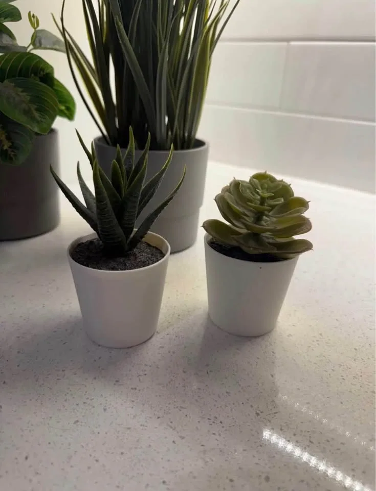 Set of 4 Artificial Potted Plants - photo 2