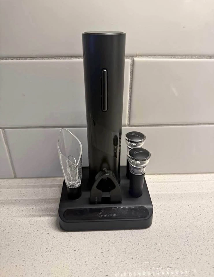 Rabbit Electric Wine Opener Set