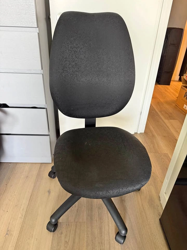 Black Fabric Office Task Chair