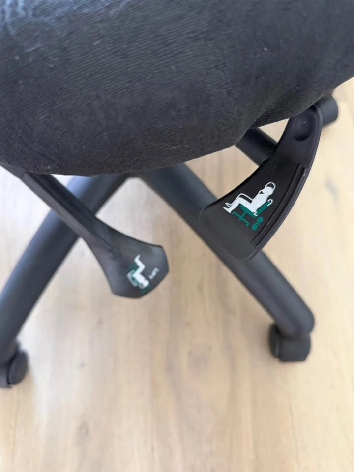 Black Fabric Office Task Chair - photo 5