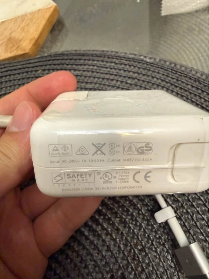 Apple 45W MagSafe 2 Power Adapter with Extension Cable - photo 4
