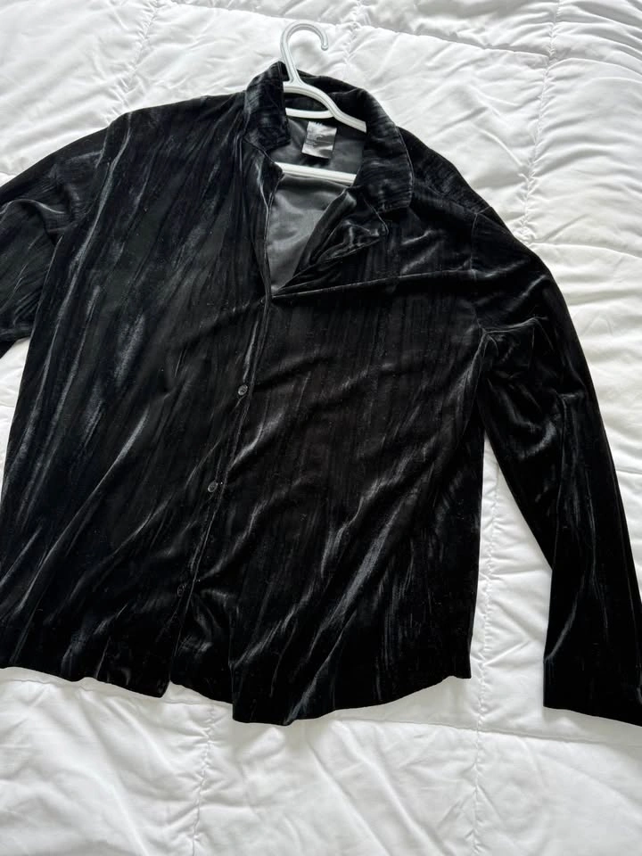 H&M Black Velvet Button Down Shirt XL - photo 4