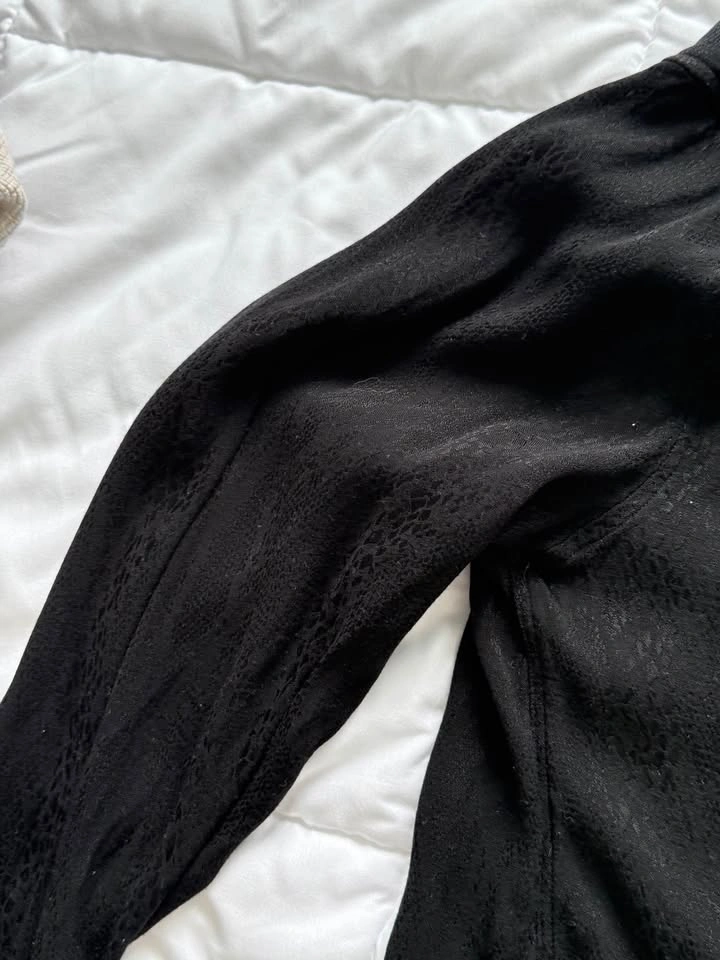 H&M Regular Fit Black Button-Down Shirt - photo 5