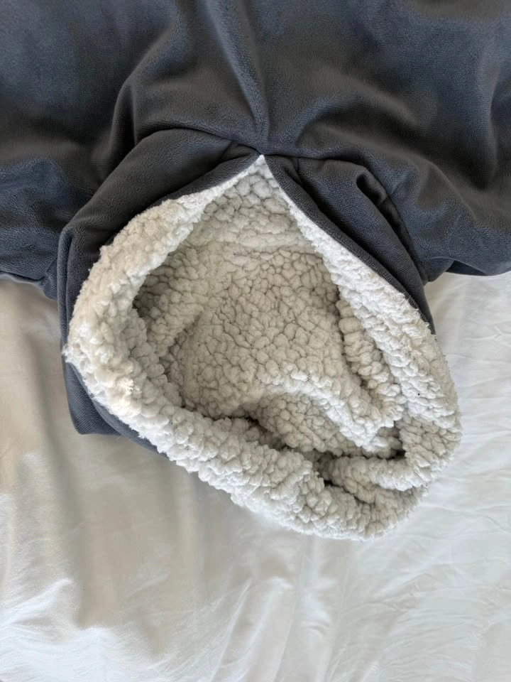 The Comfy Sherpa Lined Hooded Blanket medium - photo 3