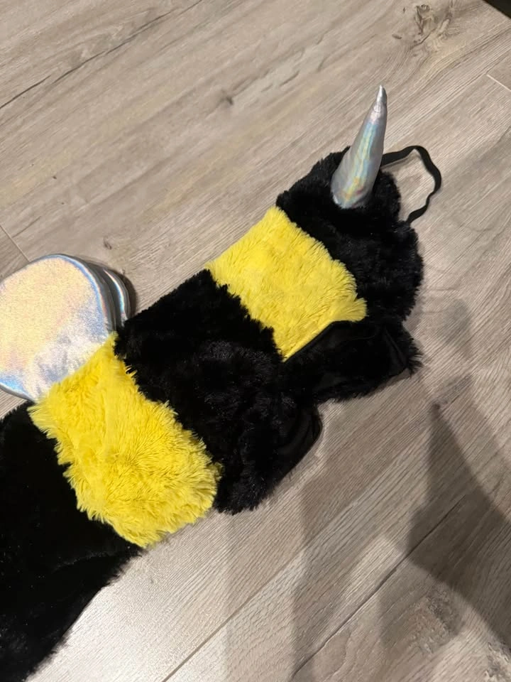 Thrills & Chills dog Bee Costume size medium - photo 3