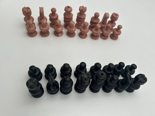 Hand Carved Soapstone Chess Pieces Black Pink Complete Set 32 - photo 4