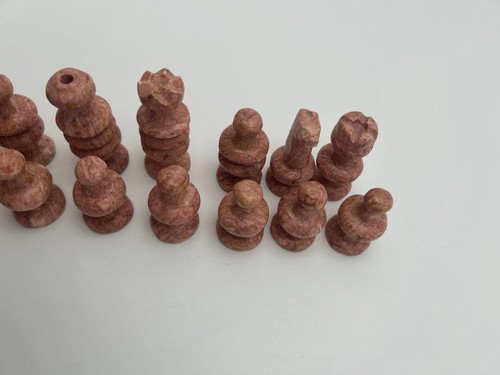 Hand Carved Soapstone Chess Pieces Black Pink Complete Set 32 - photo 5