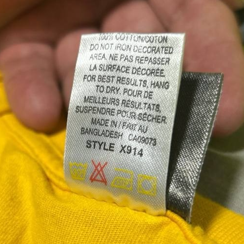 Edmonton Eskimos SOGO CFL T-Shirt Men’s M Yellow EE Logo - photo 3
