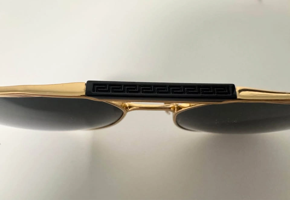 Authentic Versace Gold Aviator Sunglasses - photo 3