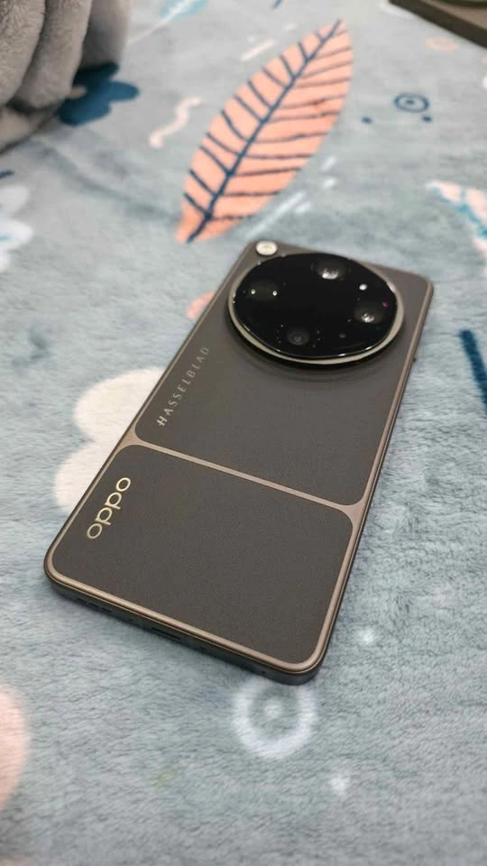 Oppo Find X9 Ultra 1TB (Global Unit) CPH2841 (Tundra Umber) - photo 3