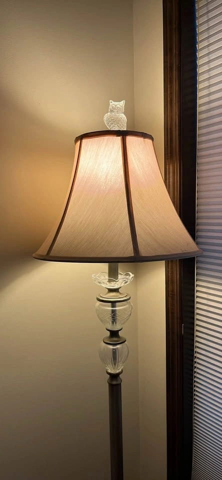 Vintage Standing Lamp - photo 2