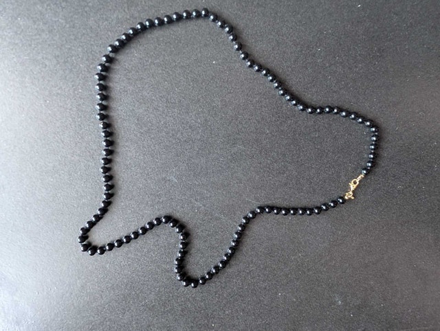 Black Bead Necklace (Heavy)