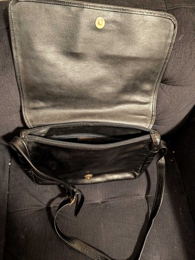 Lady Monica Italian Leather Shoulder Bag