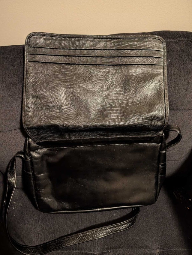 Lady Monica Italian Leather Shoulder Bag - photo 5