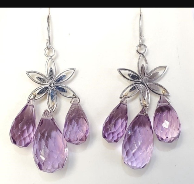 14k white gold w 12.5c Amethyst Drop Earrings