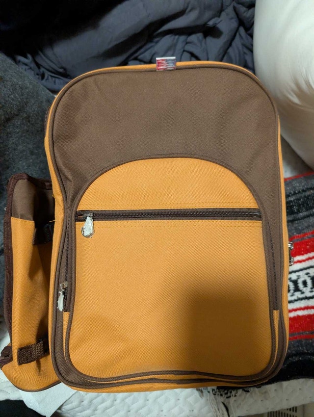Picnic Backpack with Cutlery Set
