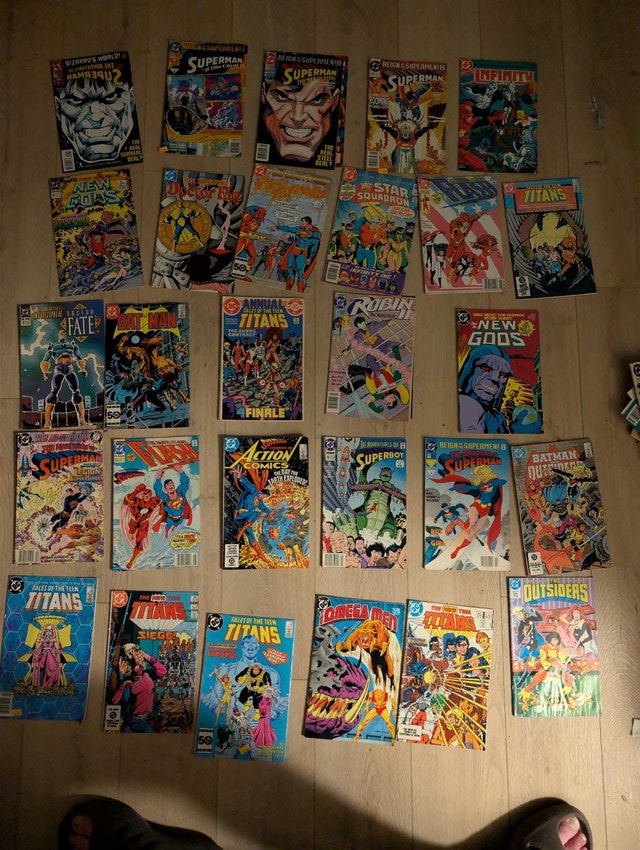 DC Comics Vintage Comic Book Collection